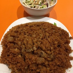 ยำปลาดุกฟู