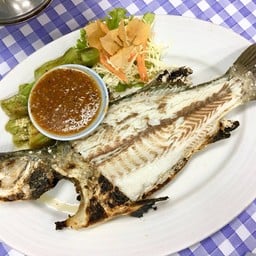 ร้านอาหารเจ้นกทะเลเผา