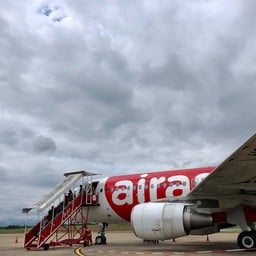 ท่าอากาศยานเลย