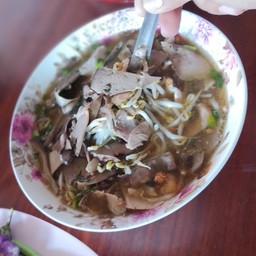เครื่องในเน้นๆไม่มีกลิ่นสะอาดรสชาติดี