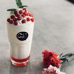 CALL ME CAFE