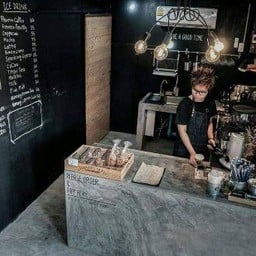 Phoenix Dessert Cafe