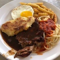 Yusof NUS Food Center