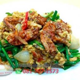 ปูนิ่มผัดพริกไทยดำ