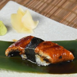 ซูชิปลาไหลญี่ปุ่น