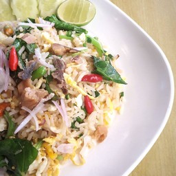 ข้าวผัด ปลาเค็ม.