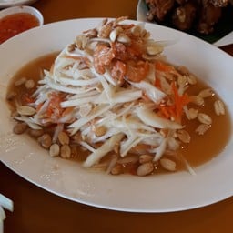 ฉ่ำ ส้มตำถาด หลังห้างแหลมทองระยอง