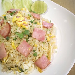 ข้าวผัดแฮม