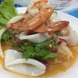 ยำวุ้นเส้นทะเล