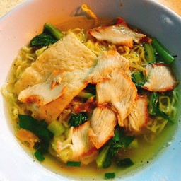 ราชาบะหมี่เกี๊ยว ท่าเรือ