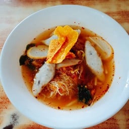 ก๋วยเตี๋ยวเรือ อมตรส