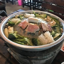 ข้าวสวย แสนตุ้ง