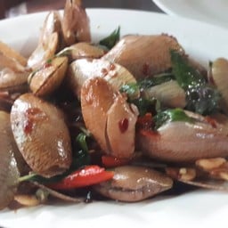 หอยลายผัดพริกเผา