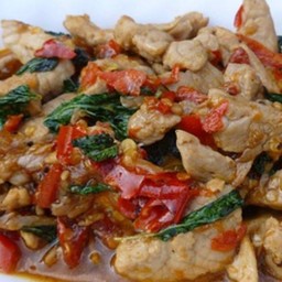 กระเพราไก่