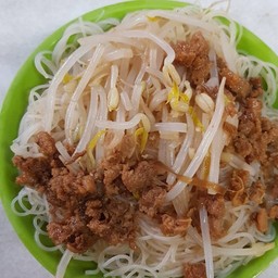站前小吃店