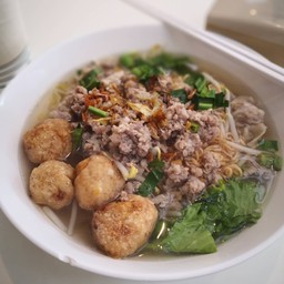 ก๋วยเตี๋ยวสุโขทัย ตลาดนัด Sun Plaza