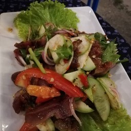 ใบเนียม