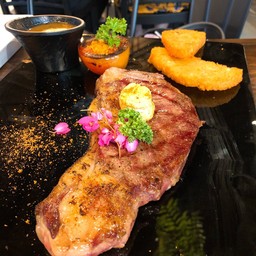 สปาเก็ตตี้เห็ดทอดซอสทรัฟเฟิล