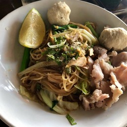 เส้นเล็กแห้งรวมหมู