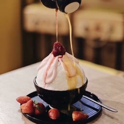 Mango Mania เซ็นทรัล ภูเก็ต ฟลอเรสต้า