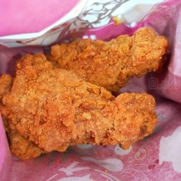 KFC โลตัส สามชุก