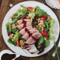 Smoked duck breast salad