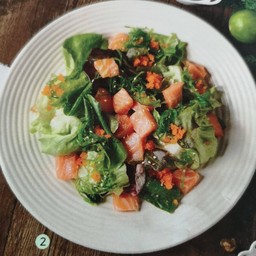 Salmon Shoyu Salad