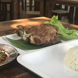 ตู้กับข้าวของแม่ ถ.กัลปพฤกษ์