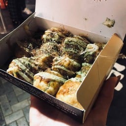 KUKURU(BIKKURI TAKO-YAKI)