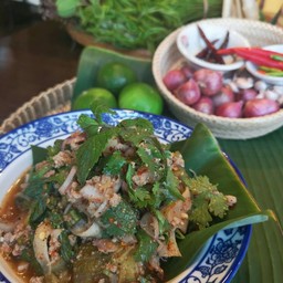 ลาบมะเขือยาวหมูสับ