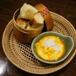 ขนมปังสังขยาข้าวโพดน้ำตาลโตนด