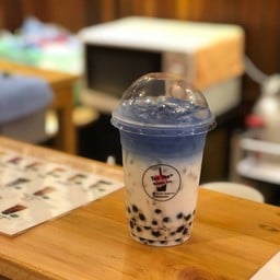 Tee Tee+ Bubble Tea สาขาแรก
