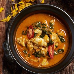 แกงเผ็ดปูกับใบชะพลู