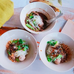 แอบแซ่บ ก๋วยเตี๋ยวเรืออยุธยา ศาลายา