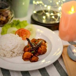 ข้าวราดไก่ผัดพริกแห้ง