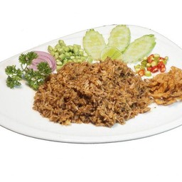 เดอะวิช ข้าวผัดกะเพราไก่