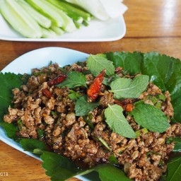 ลาบเมืองตาก