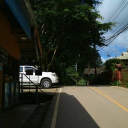 ที่จอดรถ