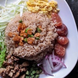 ข้าวคลุกกะปิ(mixed rice and shrimp paste sauce)