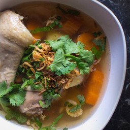 ซุปไก่ใส่มันฝรั่ง