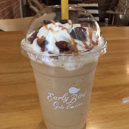 Creme Brûlée Frappe With Pecan