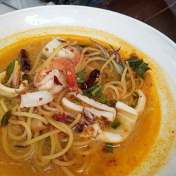 ยำแหนม
