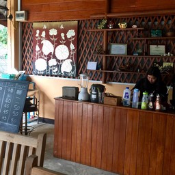Coffee Shop