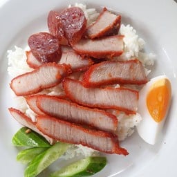 ข้าวหมูแดงล้วน พิเศษ