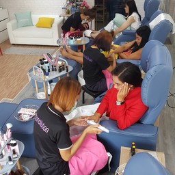 มีความแน่นๆ นิดนึงนะคะ จองคิวได้ ☎️09-7342-1486