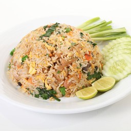 ข้าวผัดไชโป๊วทรงเครื่อง (S)