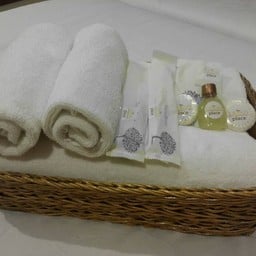 ภาพจาก https://www.facebook.com/GrandLopburi/