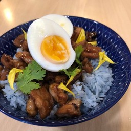 ข้าวหมูผัดซีอิ๊ว