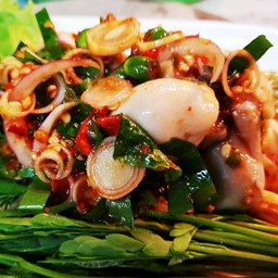 ยำหอยนางรม