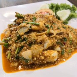 ผัดผงกระหรี่ทะเล